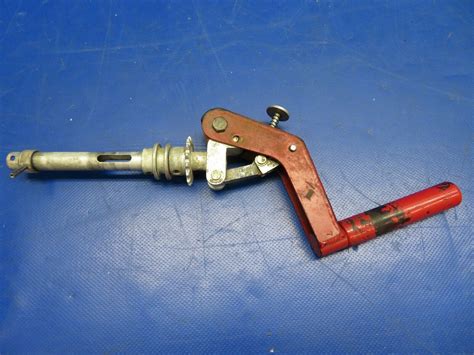 Cessna P Crank Assy Manual Gear Extension P N