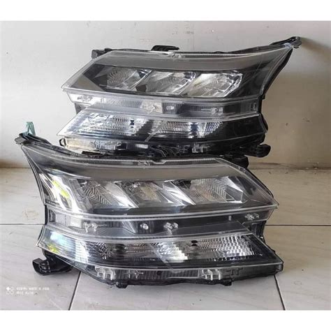 Jual Headlamp Lampu Depan Grand New Avanza Xenia Veloz Facelift 2019