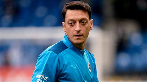 Mesut Ozil Former Arsenal Midfielder Excluded From Fenerbahces First