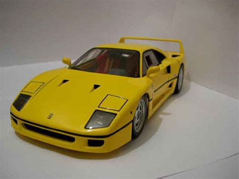 Diecast model cars Ferrari F40 1/18 Hot Wheels Elite yellow - Alldiecast.us