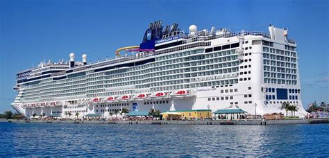 What Is The Largest Ncl Cruise Ship Newskpg