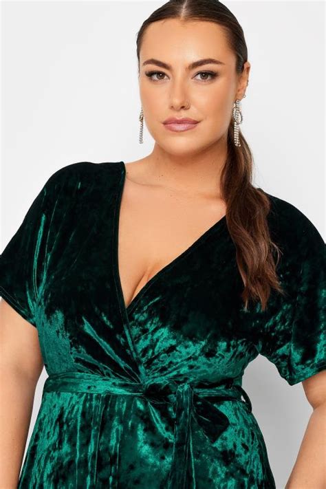 YOURS LONDON Plus Size Emerald Green Velvet Wrap Skater Dress Yours