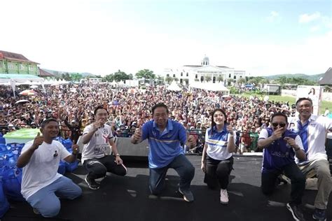 Ribuan Masyarakat Pacitan Semarakkan Jalan Sehat Bareng Sby