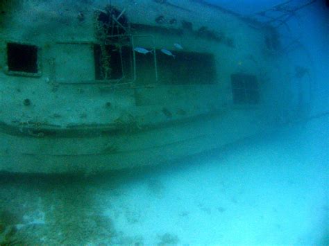Shipwrecks Underwater Wallpapers Hd Desktop And Mobile Backgrounds