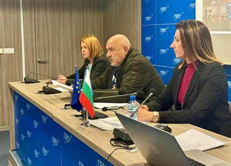 Бойко Борисов събра ГЕРБ-София да обсъдят блокажа на СОС