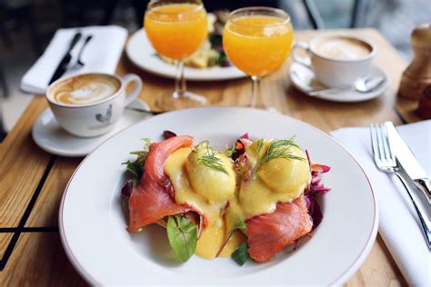 Brunch at Café Égoiste – A Fashionista's Guide