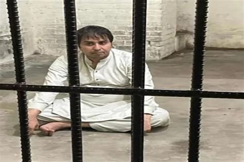 Pti Leader Shahbaz Gill In Jail Pictures Goes Viral Asfe World Tv