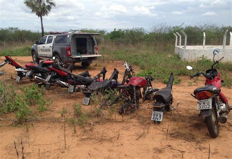 POLÍCIA MILITAR LOCALIZA DESMANCHE DE MOTOS NO FORNO VELHO EM MOSSORÓ