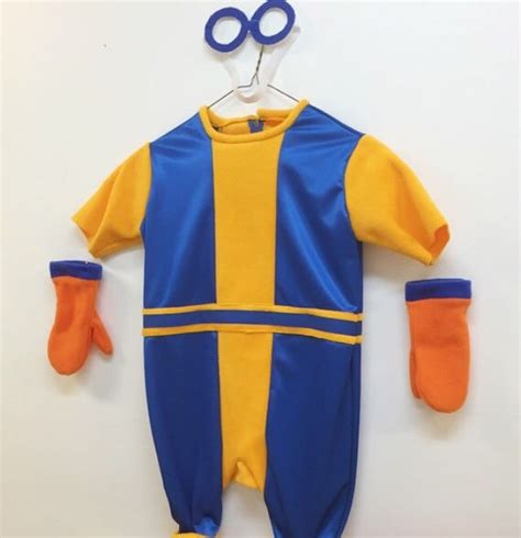 Troublemakers costume from team umizoomi