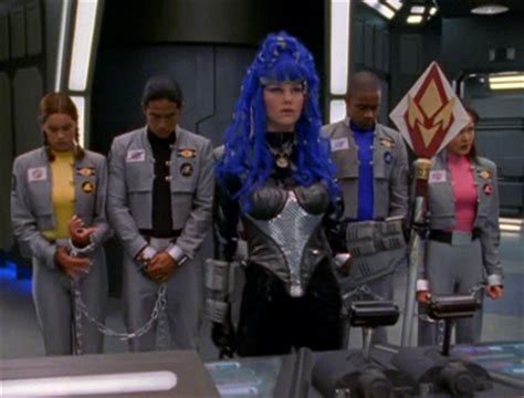 Power Rangers in Space: Why are the Rangers all chained up? - The ...