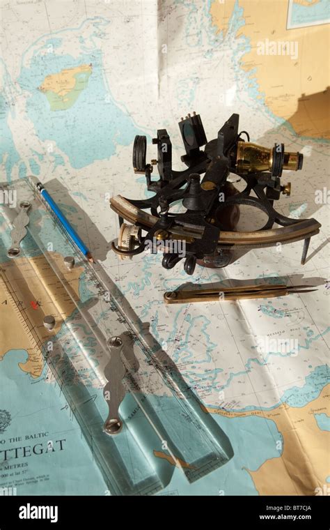 Marine Sextant Diagramme Navigation Fotos Und Bildmaterial In Hoher Auflösung Alamy