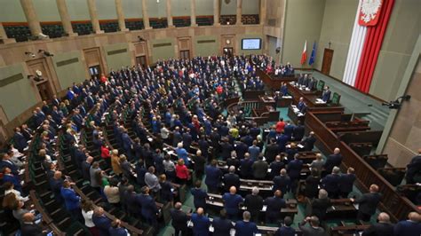 Sejm I Senat Inauguracyjne Posiedzenia Or Dzie Andrzeja Dudy