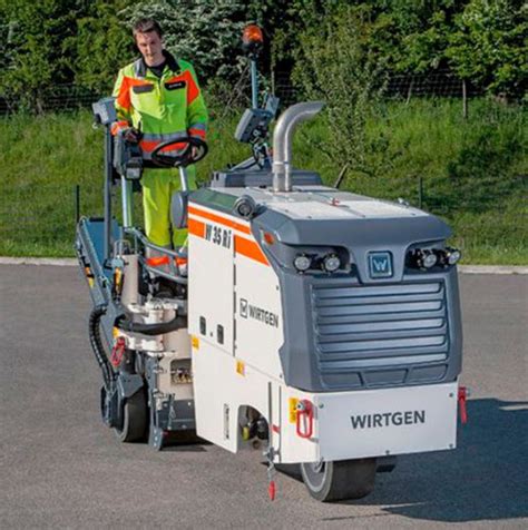 Small Cold Planer W 35 Ri Wirtgen For Asphalt