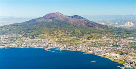 Come Visitare Il Vesuvio Info Biglietti Orari E Come Arrivare Al Cratere