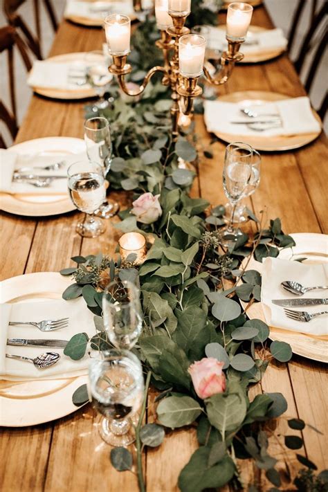 A Whimsical November Wedding In Florida With A Huge Bridal Party Winter Wedding Table