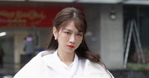 Lê Bống lên tiếng về phát ngôn bênh vực hot girl L T lan truyền MXH mời cả luật sư vào cuộc