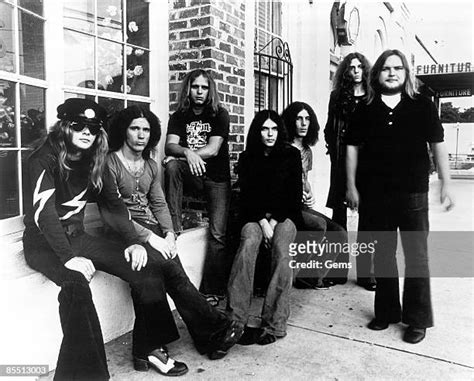 Lynyrd Skynyrd Photos And Premium High Res Pictures Getty Images