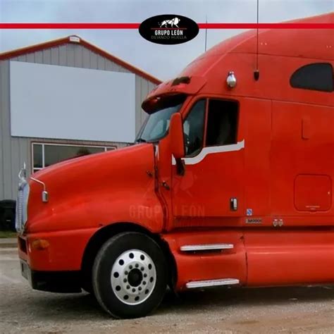 Par De Adorno Para Puerta Kenworth T2000 Acero Inoxidable Meses Sin