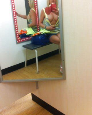 Amateurs In Changing Rooms Part Porn Pictures Xxx Photos Sex Images Pictoa