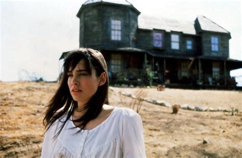 Naked Jennifer Rubin In Bad Dreams