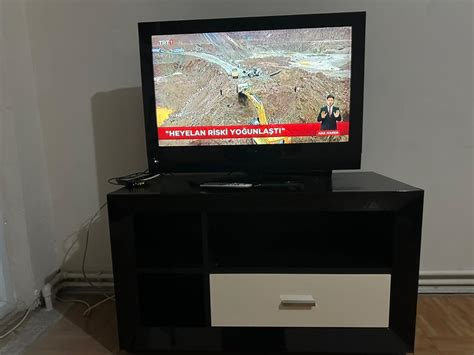 Siyah tv ünitesi sıfır ayarında ankasör çekmeceli Mobilya 1676959768