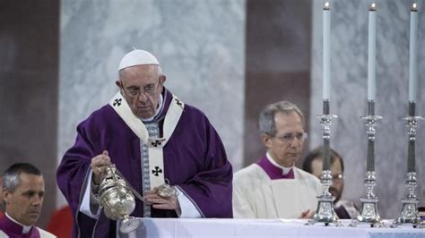 Papa Francisco Reza Conmigo Por Los Cristianos Perseguidos