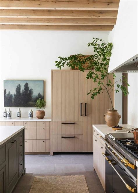 Pin By Caroline Nyambura On Inspiration Kitchen Interior Kitchen