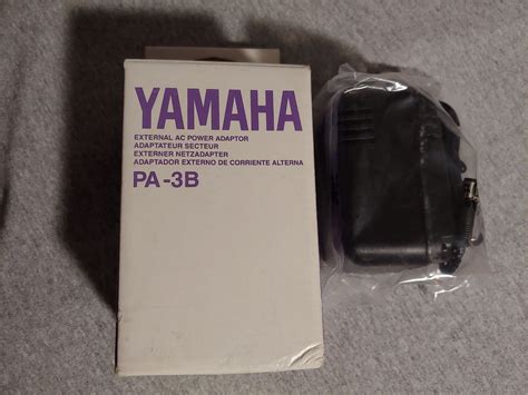 NEW Yamaha PA 3B OEM A C Power Adapter Output DC 12v 700ma For Keyboard