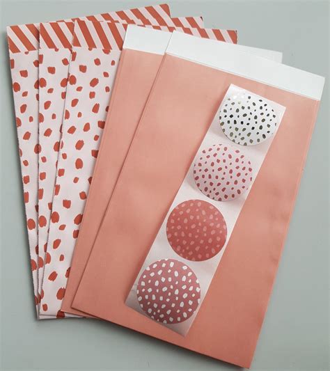 Inpaksetje Pink Dots Kadozakjes X Cm En Sluitstickers