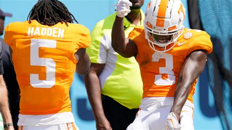 Tennessee Offense Powers Vols Past Kentucky In Bounce Back Win