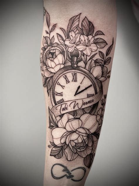 Timeless Clock Tattoo Ideas With Meanings Artofit