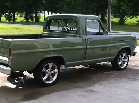 1968 Ford Boxwood Green