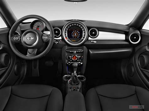 2015 MINI Cooper: 104 Interior Photos | U.S. News