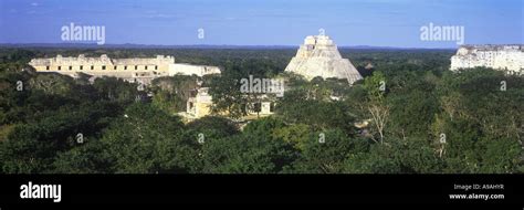 Scenic Uxmal Mayan Ruins Puuc Route Yucatan Mexico Stock Photo Alamy