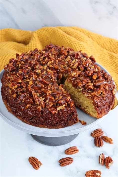 Toffee Pecan Upside Down Cake Gills Bakes And Cakes