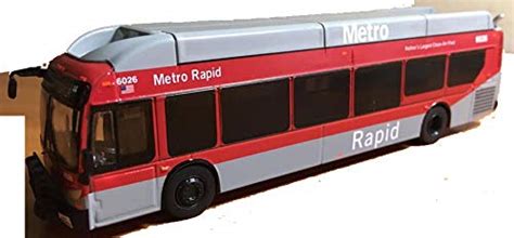 Iconic Replicas New Flyer Excelsior Bus LA Metro Rapid Bus 1 87 Scale