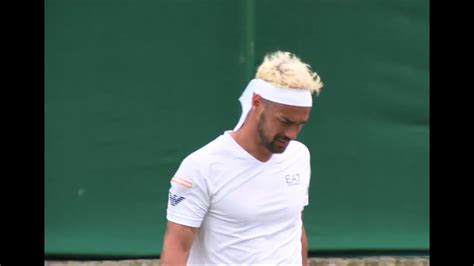 Sparando Palline Sinner E Paolini Volano A Wimbledon Musetti Che