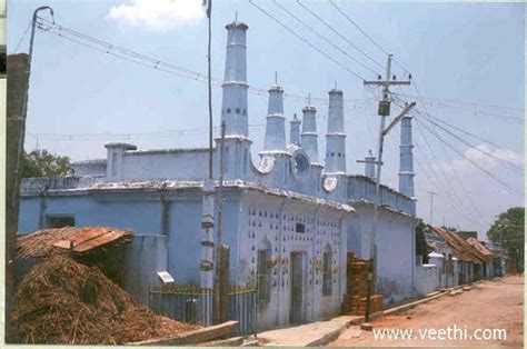 Umaru Pulavar Memorial Mosque Thoothukudi Veethi