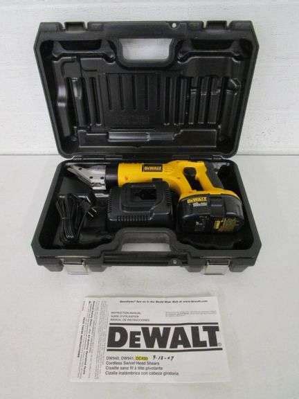 Dewalt Dc490 18v Swivel Head Shears Wbattery Charger Manual And Case Oberman Auctions