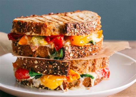 Laura Eats — Roasted Tomato Basil Grilled Cheese By A Couple