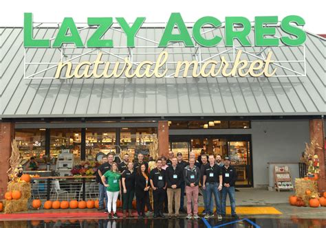 A Healthy Start Lazy Acres Natural Market Opens With Samples