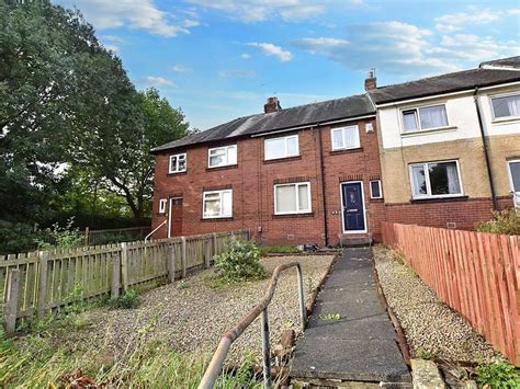 3 Bed Terraced House For Sale In Kent Road Pudsey West Yorkshire Ls28