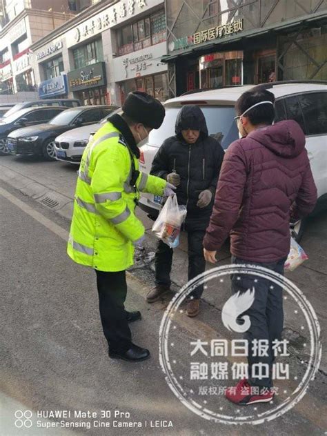 民警救助晕倒男子 行动诠释为民初心 大同新闻网