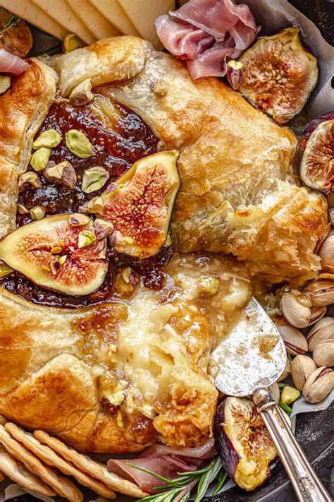 Baked Brie With Fig Jam Foodtalk