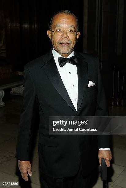 Professor Henry Louis Gates Jr Photos and Premium High Res Pictures ...