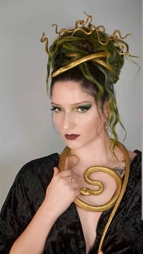 12 DIY Medusa Costume Ideas To Be A Snake Head Queen Julie Ann Art