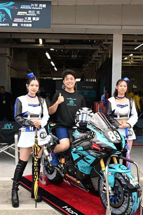 写真特集鈴鹿8耐彩るレースクイーンたちも熱い戦い スポーツライブ速報写真ニュース 日刊スポーツ