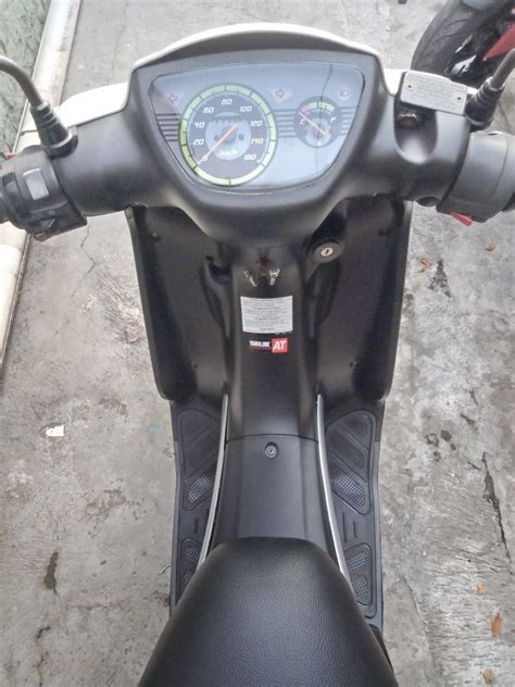 Yamaha Nouvo Silver Motorbikes On Carousell