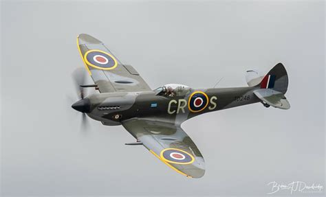 Supermarine Spitfire Mk XVI G OXVI At Flying Legends Du Flickr