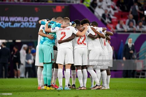 Kanada Form A Circle During The Fifa World Cup Qatar 2022 Group F